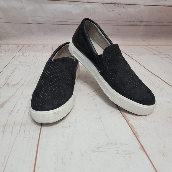 Naturalizer Aileen Slip On Sneaker Size 8 Black - Picture 10 of 11